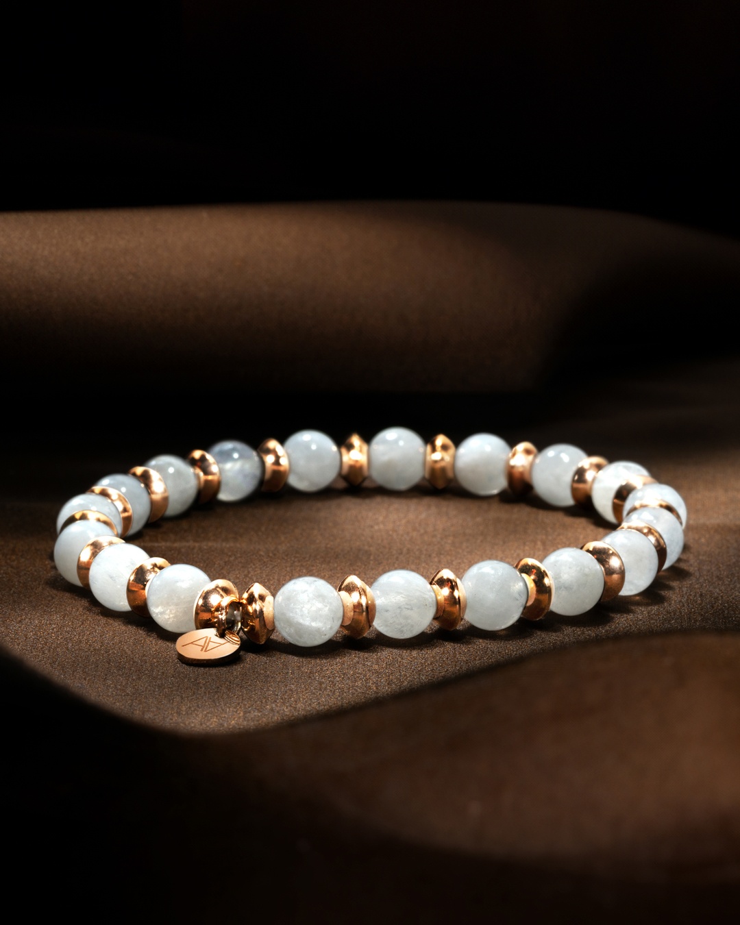 Packshot Armband Mondstein Millazo